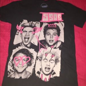 5SOS tshirt
